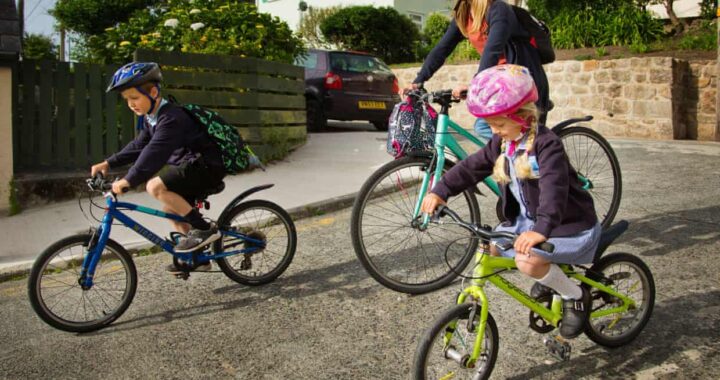 Chris Whitty Warns Culture War Rhetoric on Cycling Risks Public Health