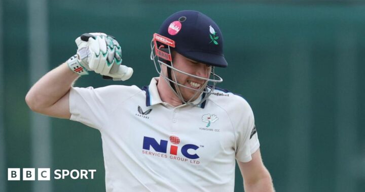 Yorkshire’s Record Partnership Sparks Comeback Against Essex